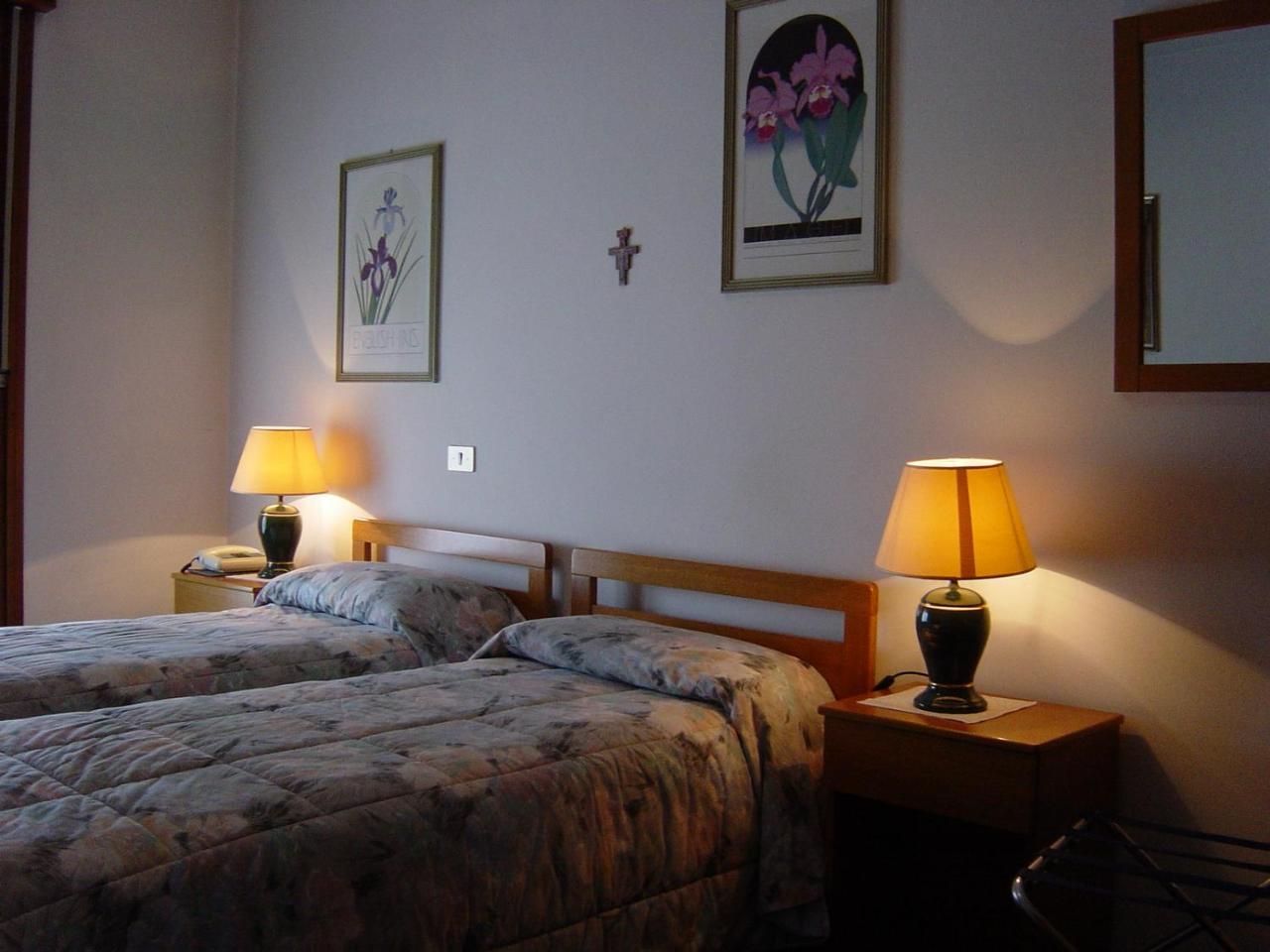 Hotel Rizzi Monticello Conte Otto Εξωτερικό φωτογραφία