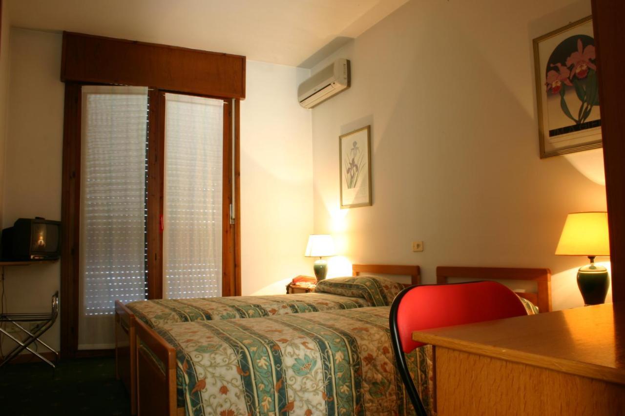 Hotel Rizzi Monticello Conte Otto Εξωτερικό φωτογραφία
